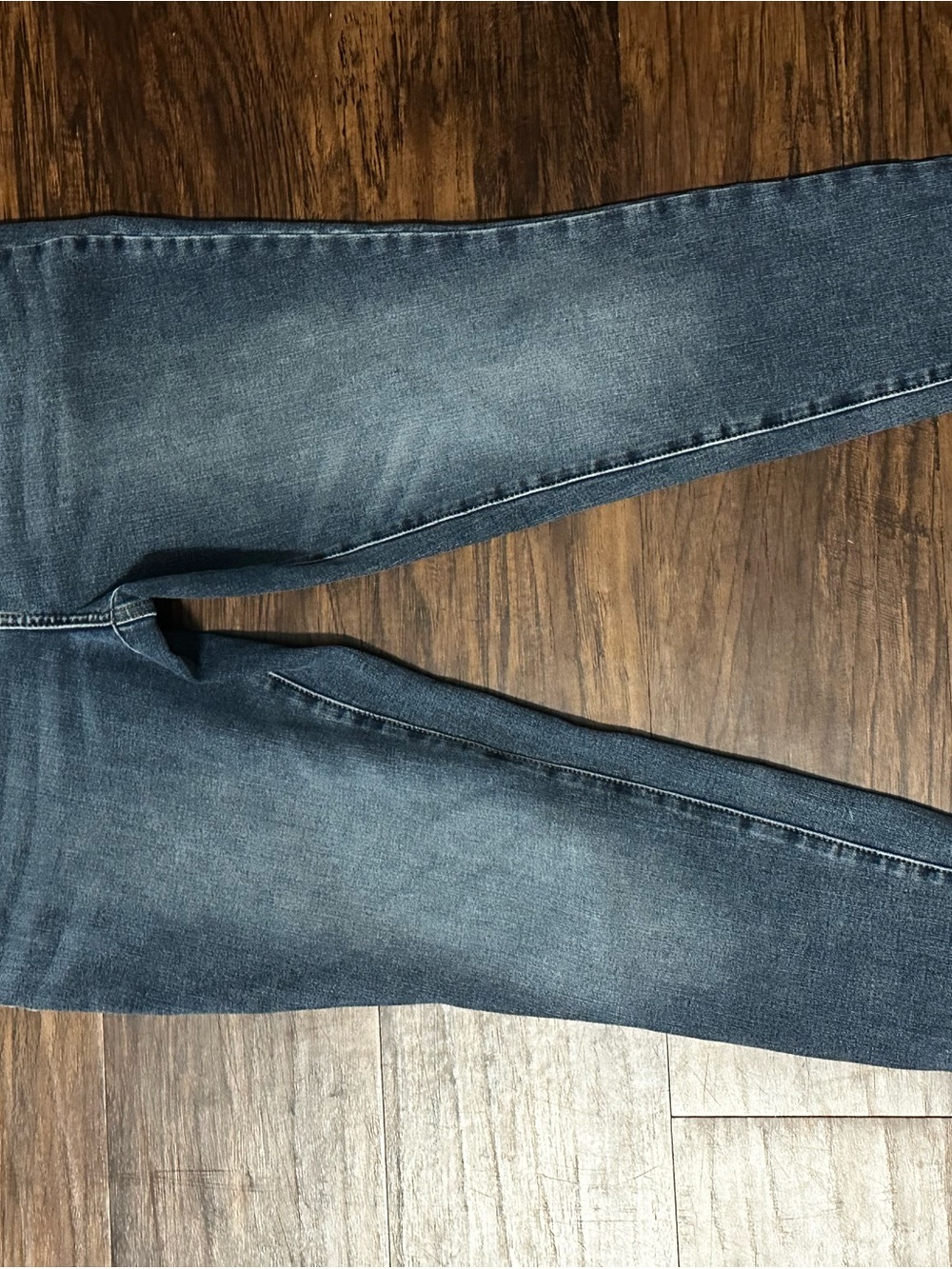 Time and Tru Faded Blue Skinny Jeans